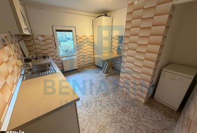 Apartament cu 3 camere decomandat în Florilor - 7