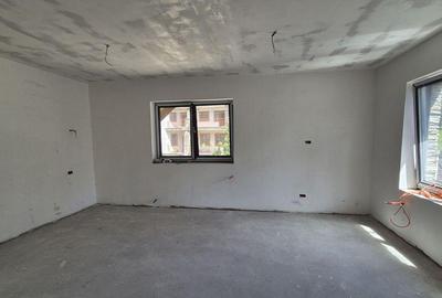 Apartament cu 2 camere + loc de parcare - Busteni - Zamora