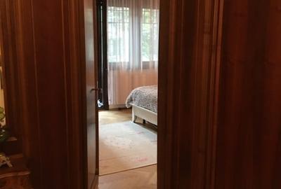Str Londra Apartament cu 3 camere de inchiriat- 2 balcoane - 11