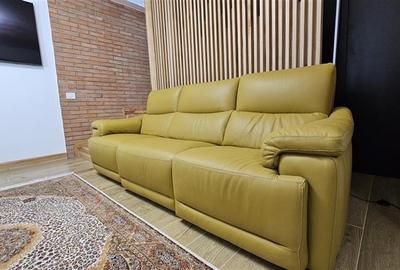 Casa renovata 200mp pe 2 niveluri,parcare, curte cu foisor,Centru, str.Nicolae B - 27