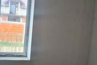 Casă cu 3 camere în Lazuri - 4