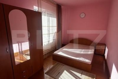 Apartament cu 2 camere, decomandat, zona Tractorul - 1