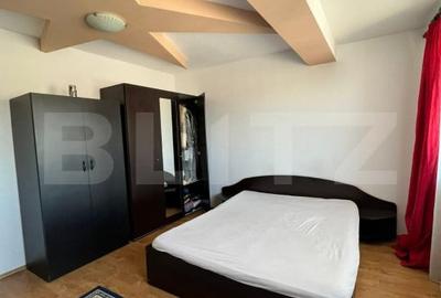 Apartament 3 camere, 67 mp, parcare , zona Teilor - 8