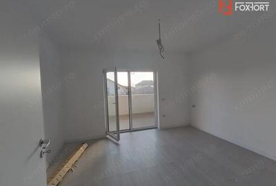 Casă cu 4 camere cu Canalizare în Chișoda - 3