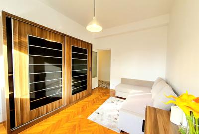 Apartament cu 3 camere decomandat, mobilat în Romană - 1