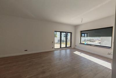 Casă individuală cu 5 camere cu Piscina în Tunari - 16