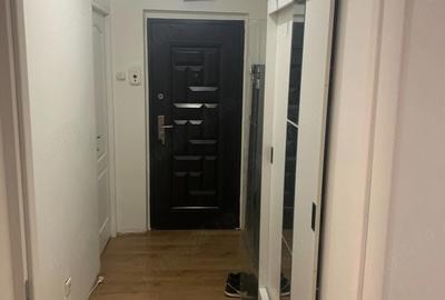 Garsonieră decomandată în Central - 1