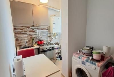 Garsoniera mobilata, decomandata, Aparatorii Patriei - 2