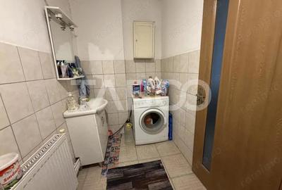 Casă cu 3 camere cu Teren 1293 Mp în Perșani - 8