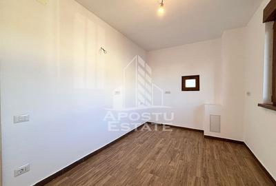 Duplex  cu 4 camere, 3 bai, nemobilata, Dumbravita - 16