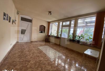Apartament cu 4 camere în Independenței - 7