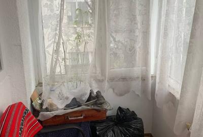 Apartament 3 camere de vanzare | Etaj 1 | Balcon | Geam la baie | Centrala | - 14