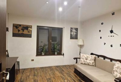 Casă cu 3 camere în Central - 5