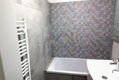 Apartament cu 2 camere semidecomandat în Micro 3