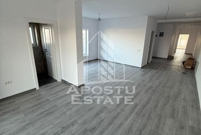 Duplex cu 4 camere cu Canalizare în Moșnița Nouă - 1