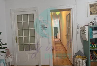 Apartament cu 5 camere semidecomandat în Armeneasca - 12