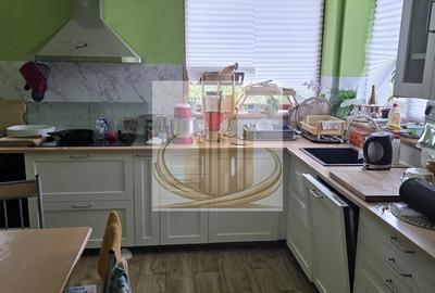 Casă individuală cu 7 camere cu Canalizare în Lipovei - 10
