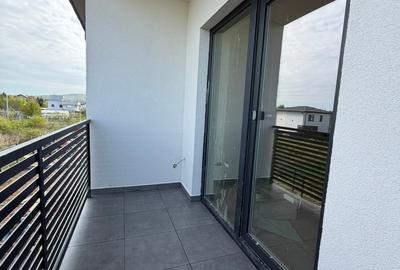 Duplex cu 4 camere cu Canalizare în Bucium - 5