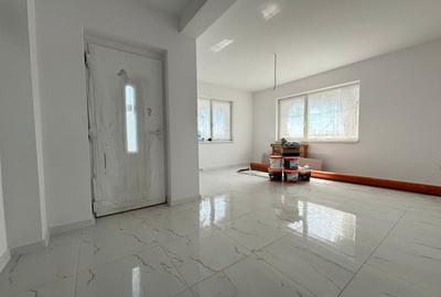 Duplex 4 camere, 110 mp utili, 335 mp teren, toate utilitatile -Giroc