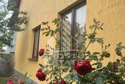 Casă unifamilială în Ghiroda cu teren generos 1752 mp - 2