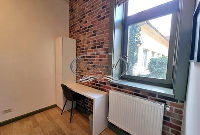 Inchiriere apartament in cladire istorica in zona Central Shopping Center - 2