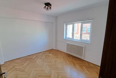 Apartament cu 3 camere decomandat în Dorobanți - 4