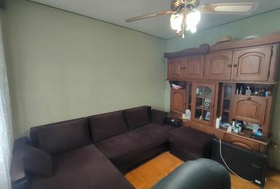 Apartament cu 4 camere decomandat, mobilat în Craiovița Nouă - 13