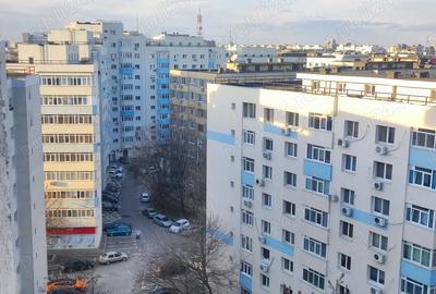 Apartament cu 3 camere semidecomandat în Apărătorii Patriei - 2