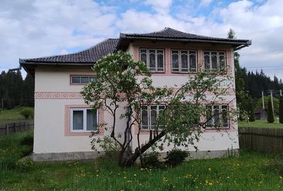 Casa spa?ioasa + teren 1200 m in Dorna Arini ideala pentru pensiune sau casa de vacan?a! - 4