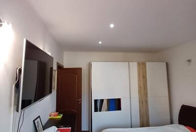 Apartament la casa de vanzare - 7 camere | 170 mp | Strada Lupeni - 16