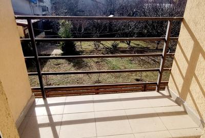 Garsoniera decomandata, mobilată și utilată, etaj 1, loc parcare, Sos. Olteniței - 4