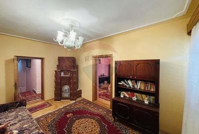 Casa / Vila de vanzare Panciu Dumbrava - 9