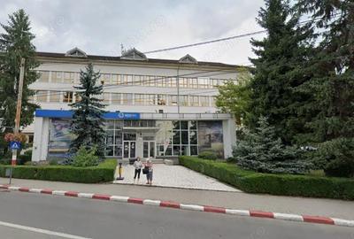 Spațiu comercial, de 320 mp, în Central - 5