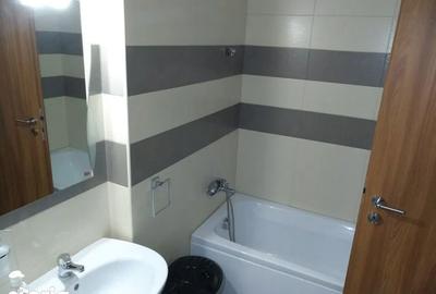 Apartament cu 3 camere decomandat în Central - 2