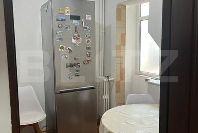 Apartament, de vanzare, cu 2 camere decomandat, 48.5 mp, Gara, zona Rond - 12