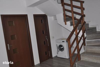 Casă cu 4 camere cu Teren 180 Mp în Cug