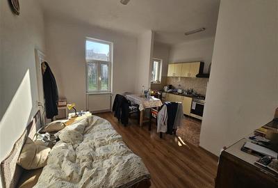 Casă individuală cu 5 camere cu Canalizare în Andrei Mureșanu - 4