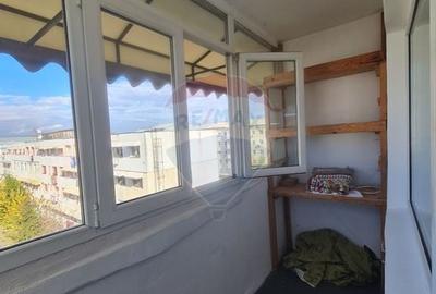 Apartament cu 3 camere de inchiriat - 10