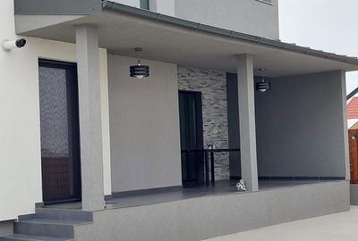 Casă cu 3 camere cu Teren 259 Mp în Central - 14