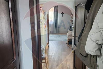 Casă cu 4 camere cu Teren 180 Mp în Mediaș - 18