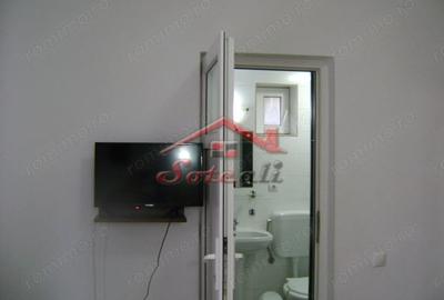 Spațiu comercial, de 280 mp, în Central - 15