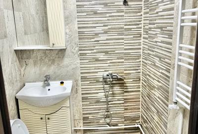 Apartament cu 4 camere decomandat în 1 Mai - 2