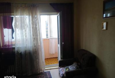 Apartament cu 3 camere decomandat în Titan - 2