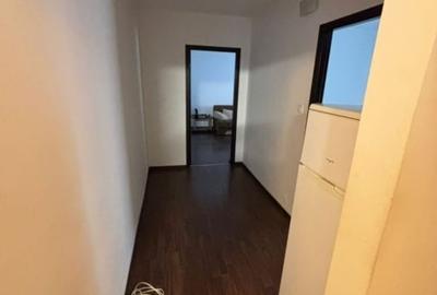 Podul de Fier-2 Camere Decomandat 50mp-bloc 81' - 2