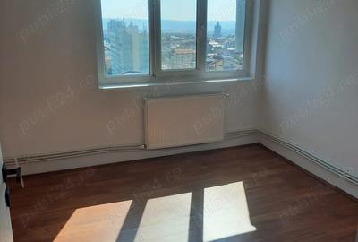 Apartament cu 3 camere decomandat în Central - 2