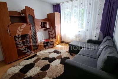 Apartament cu 2 camere semidecomandat, mobilat în Mănăștur