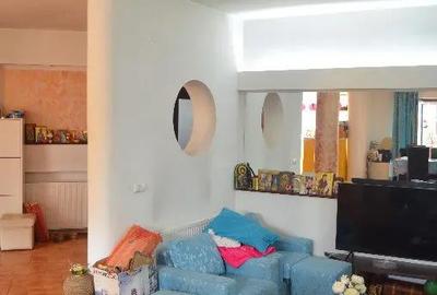 Apartament cu 3 camere decomandat în Central - 13