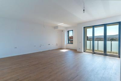 Apartament cu 3 dormitoare, Living + Bucatarie 2 bai, 2 terase! - 14