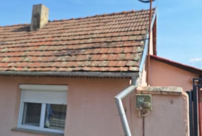 Apartament cu 2 camere decomandat în Nufărul - 10