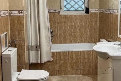 Casă cu 5 camere în Racădău, cod 8120 - 5